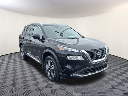 Used 2023 Nissan Rogue SL w/ SL Premium Package image 1