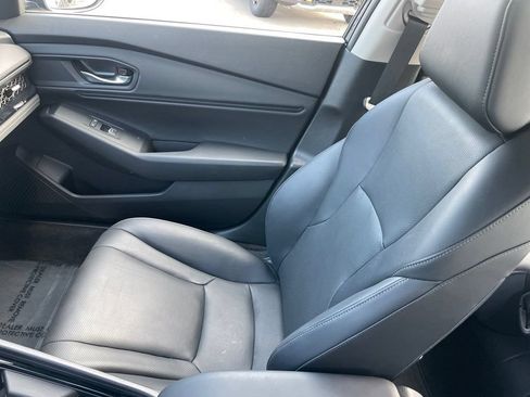 Used 2025 Honda Accord EX-L image 21