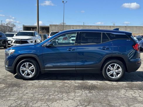 Certified 2020 GMC Terrain SLE image 2