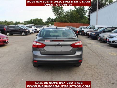 Used 2012 Ford Focus SE FWD image 5
