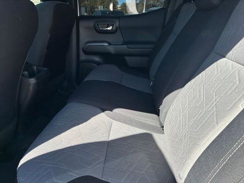 Certified 2023 Toyota Tacoma TRD Off-Road image 16