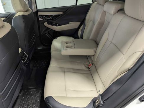 Used 2025 Subaru Outback Limited XT image 22