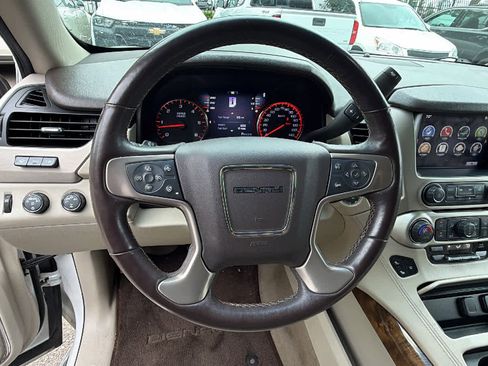 Used 2016 GMC Yukon Denali w/ Open Road Package AWD/4WD image 16