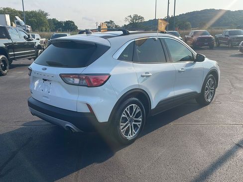 Certified 2022 Ford Escape SEL w/ Technology Package FWD image 5