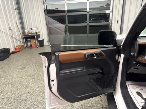 Used 2024 Ford Bronco Outer Banks AWD/4WD image 7