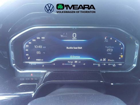 Used 2025 Chevrolet Silverado 1500 LT AWD/4WD image 4