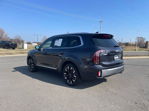 Used 2025 Kia Telluride SX image 5