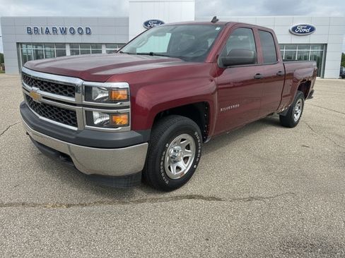 Used 2014 Chevrolet Silverado 1500 W/T w/ Trailering Package AWD/4WD image 1