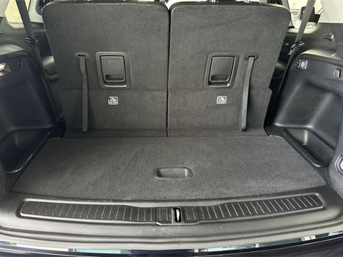 Certified 2023 Jeep Grand Cherokee L Limited image 18