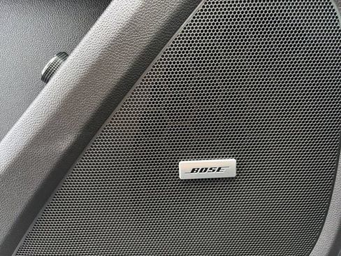 Used 2019 Chevrolet Traverse LT w/ LT Premium Package FWD image 21