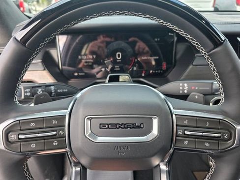 New 2026 GMC Acadia Denali Ultimate FWD image 26