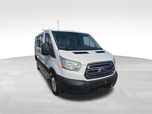 Used 2016 Ford Transit 250 130 Low Roof w/ Exterior Upgrade Package RWD image 7