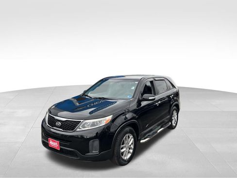 Used 2015 Kia Sorento LX image 19