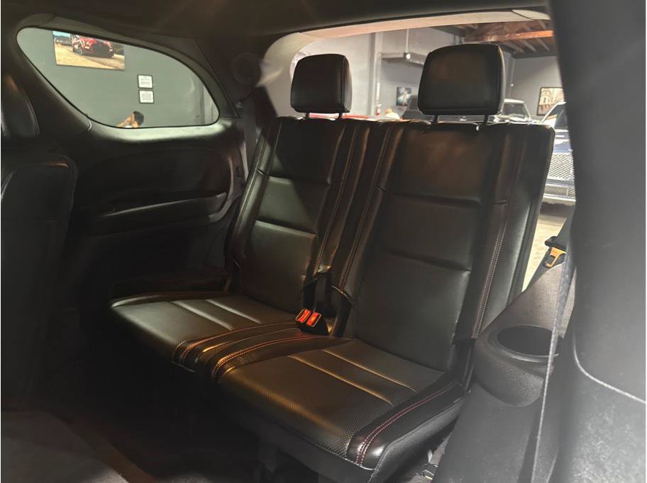 Used 2016 Dodge Durango R/T w/ Blacktop Package RWD image 10