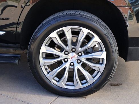 Used 2021 GMC Yukon Denali w/ Denali Premium Package image 51