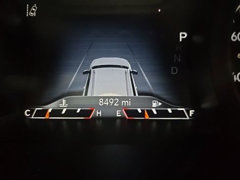 Used 2023 Jeep Cherokee Altitude Lux image 22