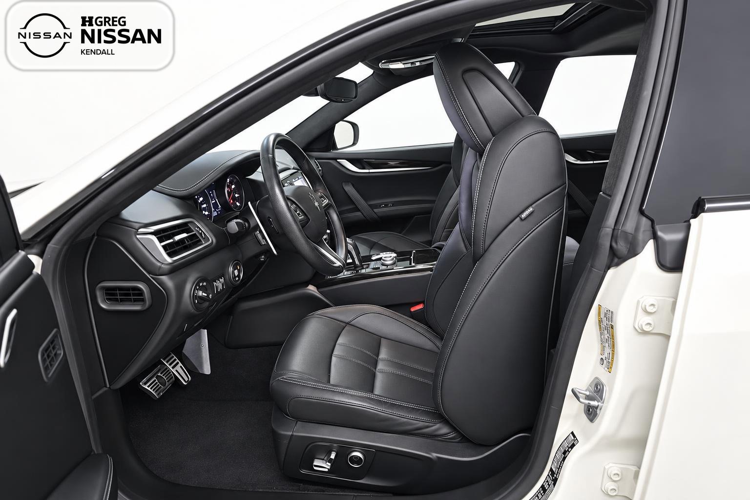 Used 2023 Maserati Ghibli Modena RWD image 7