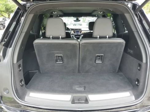 Certified 2023 Cadillac XT6 Sport w/ LPO, ONYX Package AWD/4WD image 10