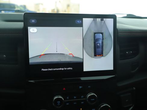 Used 2022 Ford Expedition Limited image 26