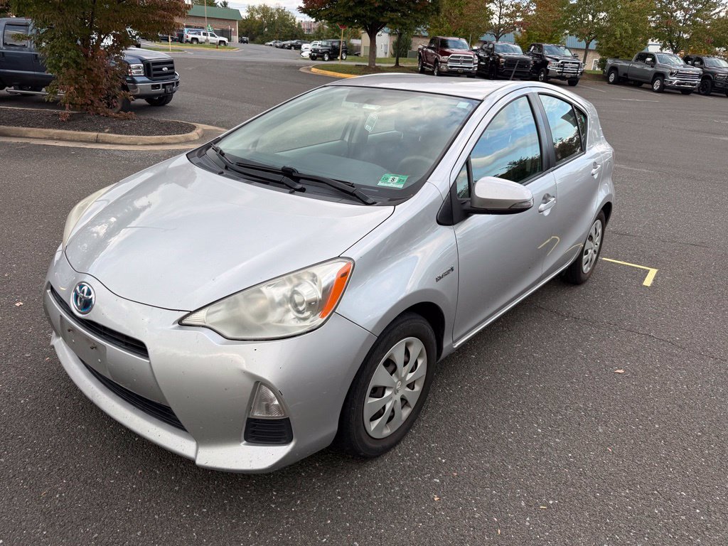 Used 2014 Toyota Prius C Two FWD image 3