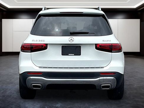 Used 2022 Mercedes-Benz GLB 250 4MATIC image 5