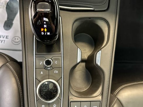 Used 2024 Cadillac XT4 Premium Luxury image 24