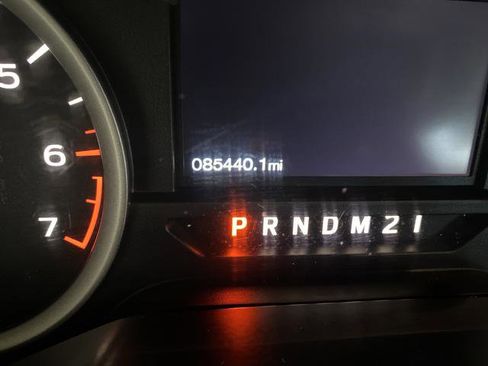 Used 2017 Ford F150 XLT w/ Equipment Group 302A Luxury image 6