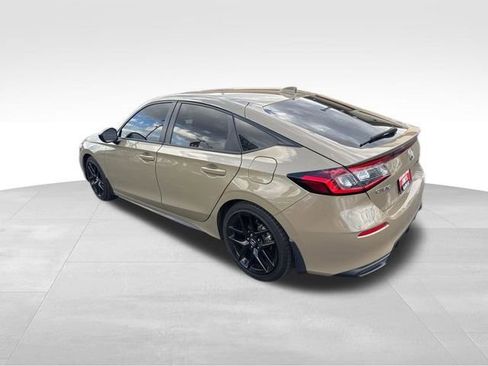 Used 2025 Honda Civic Sport image 5