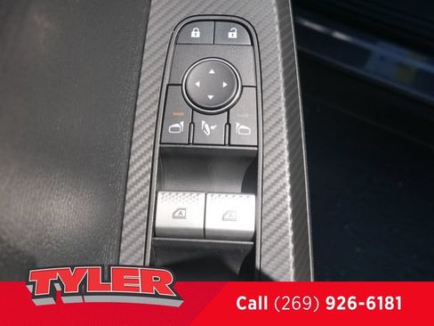 Used 2024 Mitsubishi Outlander SE AWD/4WD image 22