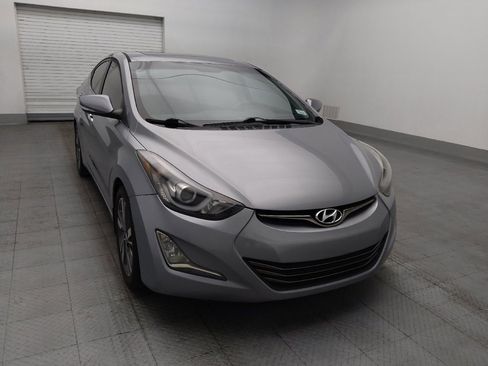 Used 2015 Hyundai Elantra Limited w/ Option Group 05 FWD image 14