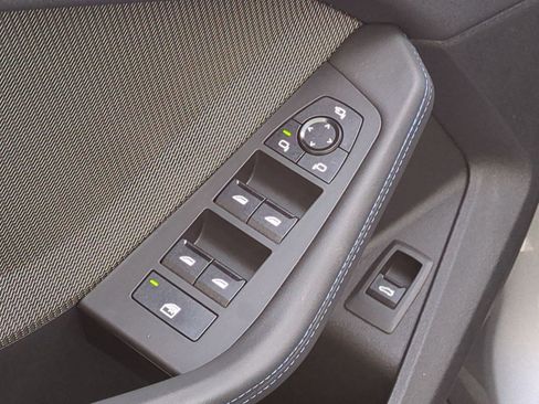 Used 2026 BMW 228i w/ Premium Package FWD image 15