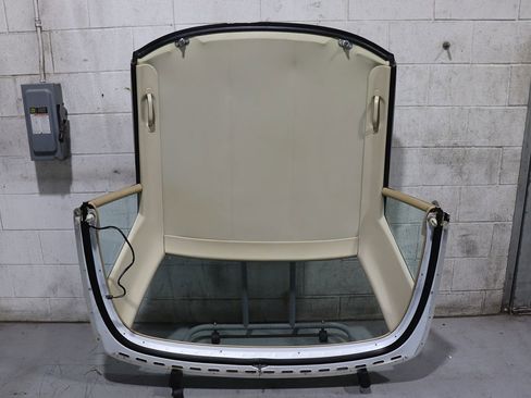 Used 1988 Mercedes-Benz 560 SL image 56