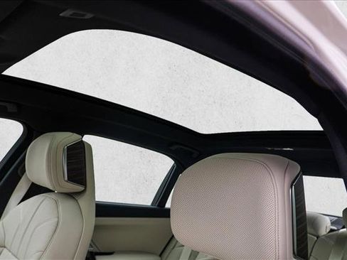 New 2026 BMW i7 xDrive60 AWD/4WD image 11