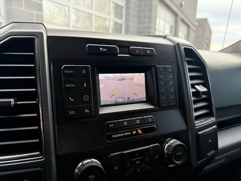 Used 2018 Ford F150 XLT w/ Equipment Group 301A Mid image 37