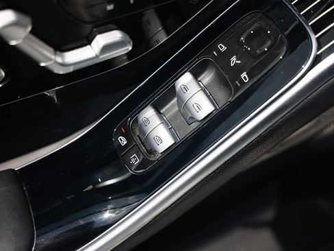 Used 2021 Mercedes-Benz S 580 4MATIC Sedan image 44