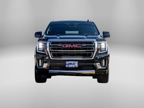 Used 2022 GMC Yukon XL SLT w/ SLT Premium Package image 46