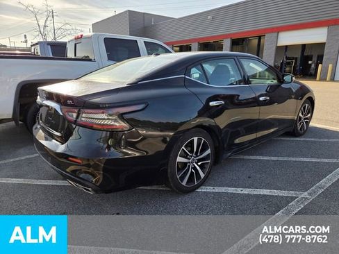 Used 2023 Nissan Maxima SL image 12