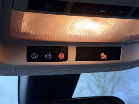 Used 2018 Chevrolet Cruze LT image 15