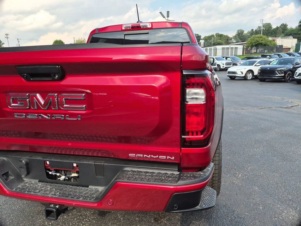 New 2026 GMC Canyon Denali AWD/4WD image 7