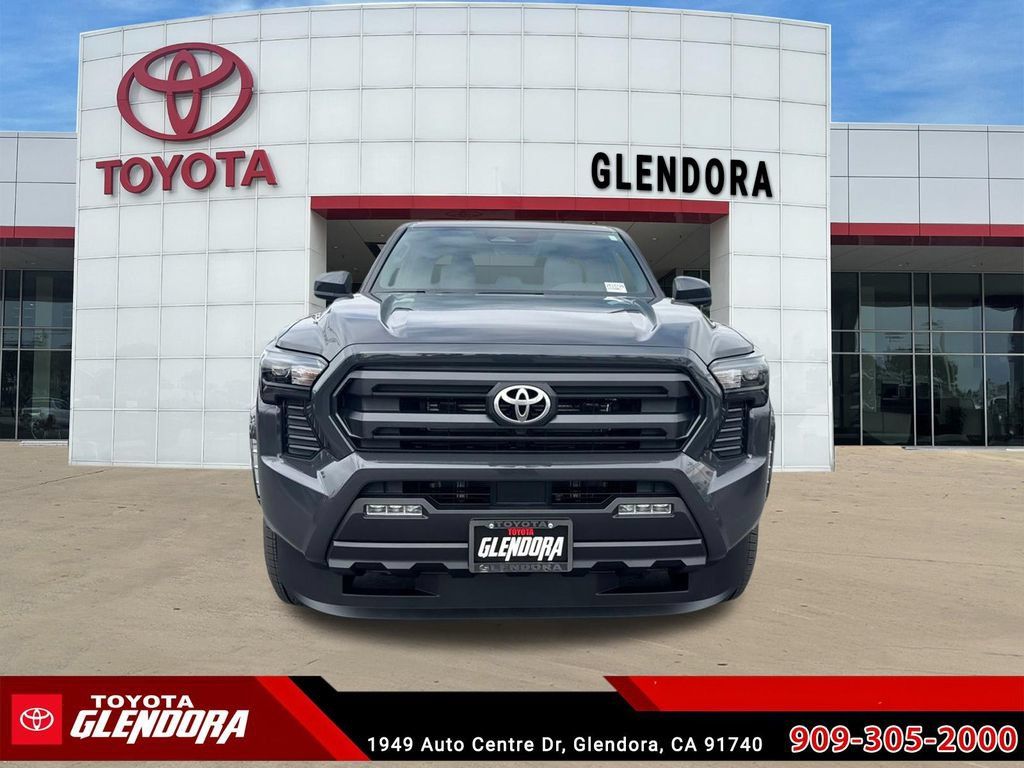 New 2026 Toyota Tacoma SR5 AWD/4WD image 3