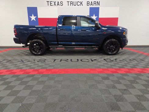 Used 2024 RAM 2500 Laramie w/ Night Edition AWD/4WD image 7