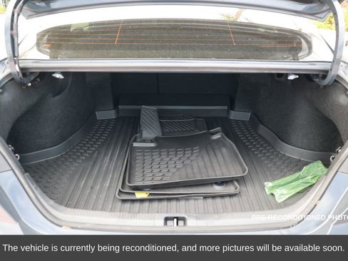 Used 2025 Toyota Camry LE w/ Convenience Package image 33