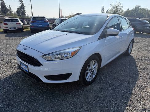 Used 2016 Ford Focus SE FWD image 7