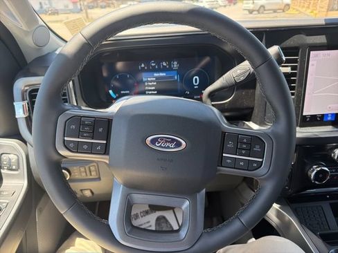New 2026 Ford F250 Lariat w/ Chrome Package AWD/4WD image 21