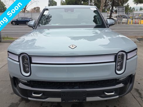 Used 2022 Rivian R1T Adventure image 2