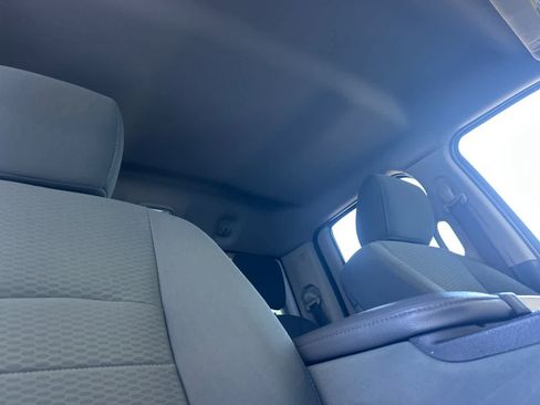 Used 2015 RAM 1500 Express AWD/4WD image 16