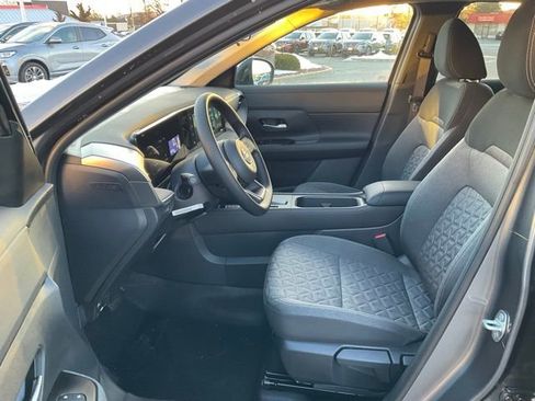 New 2026 Nissan Kicks SV w/ SV Premium Package AWD/4WD image 12