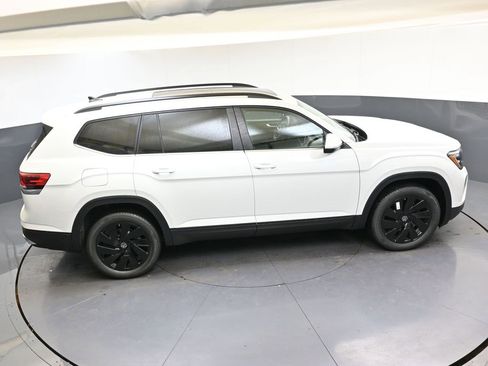 New 2026 Volkswagen Atlas SE image 52