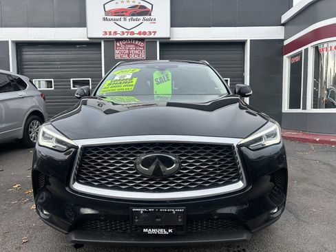 Used 2019 INFINITI QX50 Essential w/ Premium Heat Package image 2