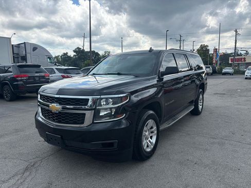 Used 2015 Chevrolet Suburban LT AWD/4WD image 7